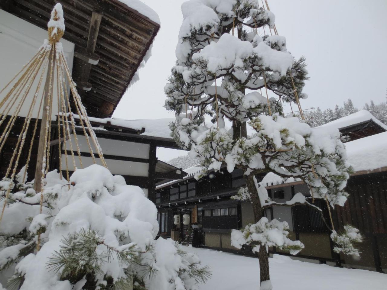 Shitanda Hotel Takayama  Ngoại thất bức ảnh